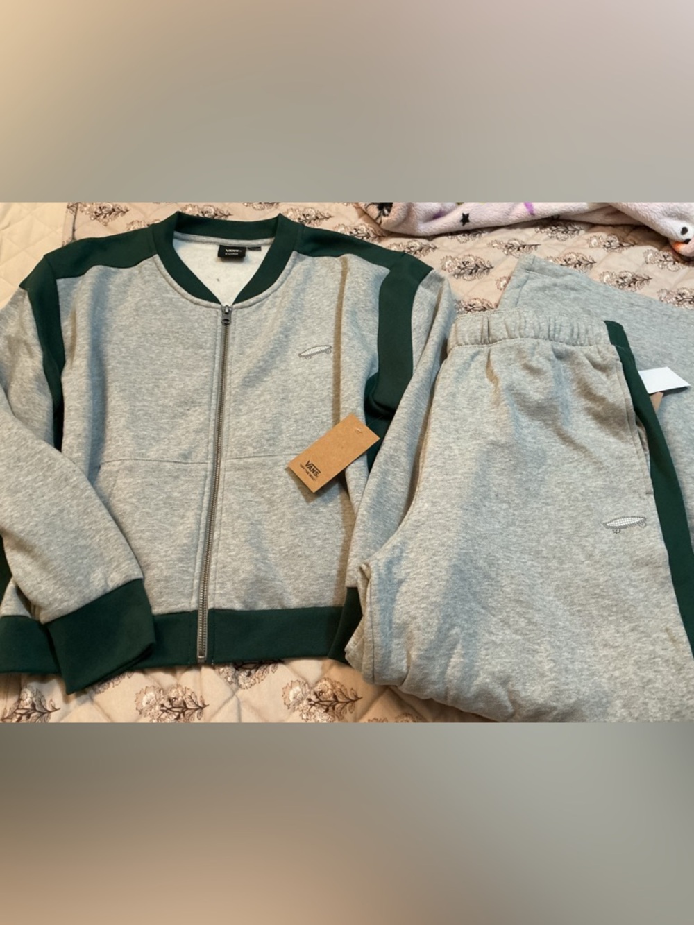 Vans Heather Gray and Forest Green Zip Jacket & Joggers Set